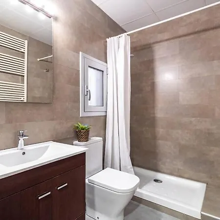 Park Guell Gaudi 2 Bedroom Apartment * Barcelona
